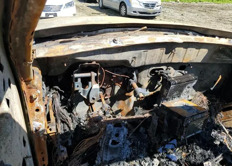 2006 Mercury Mountaineer Premier из США, поврежденный, VIN 4M2EU48826ZJ03026